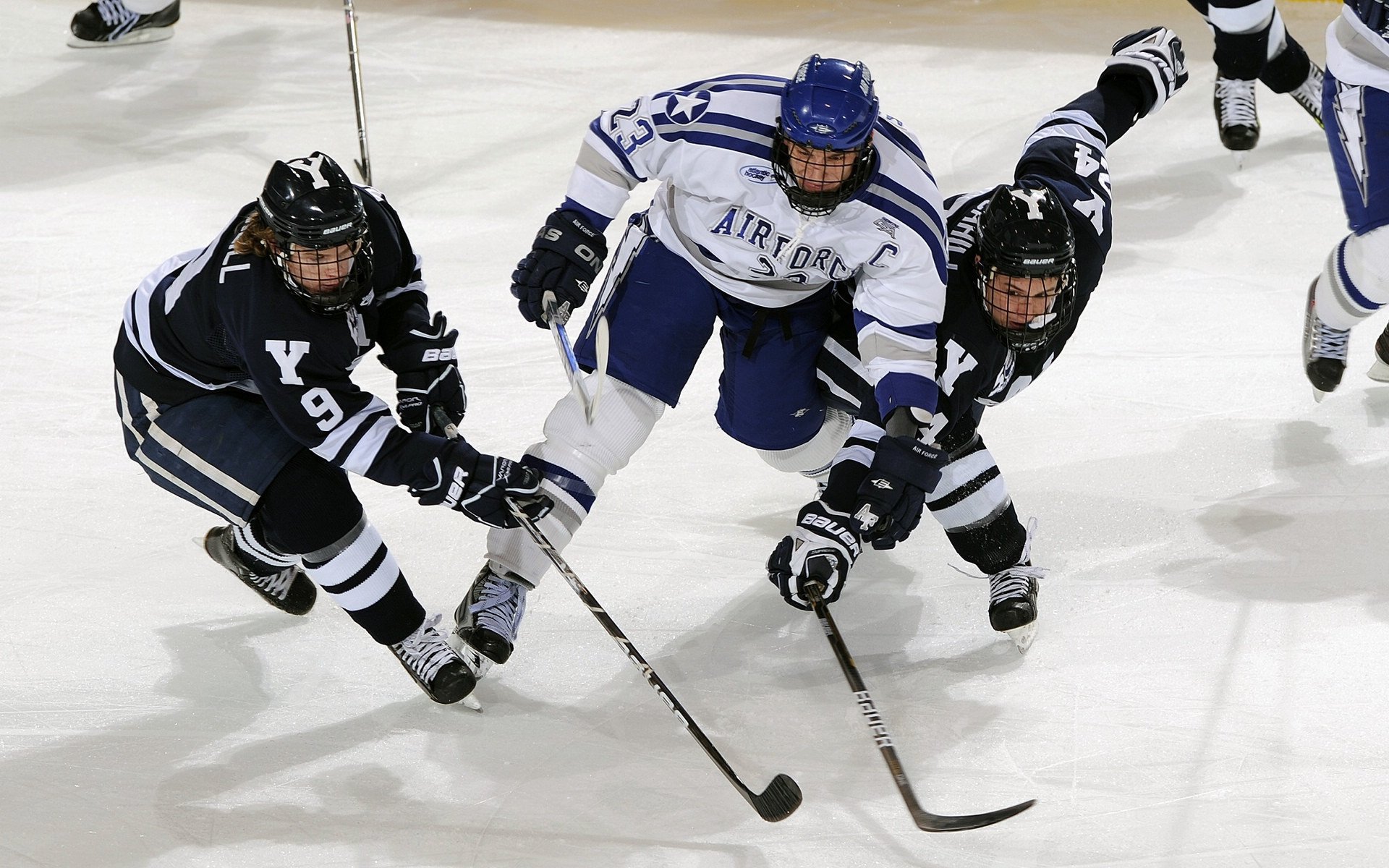 保罗刷新纪录，雄鹿提前终结悬念雷霆